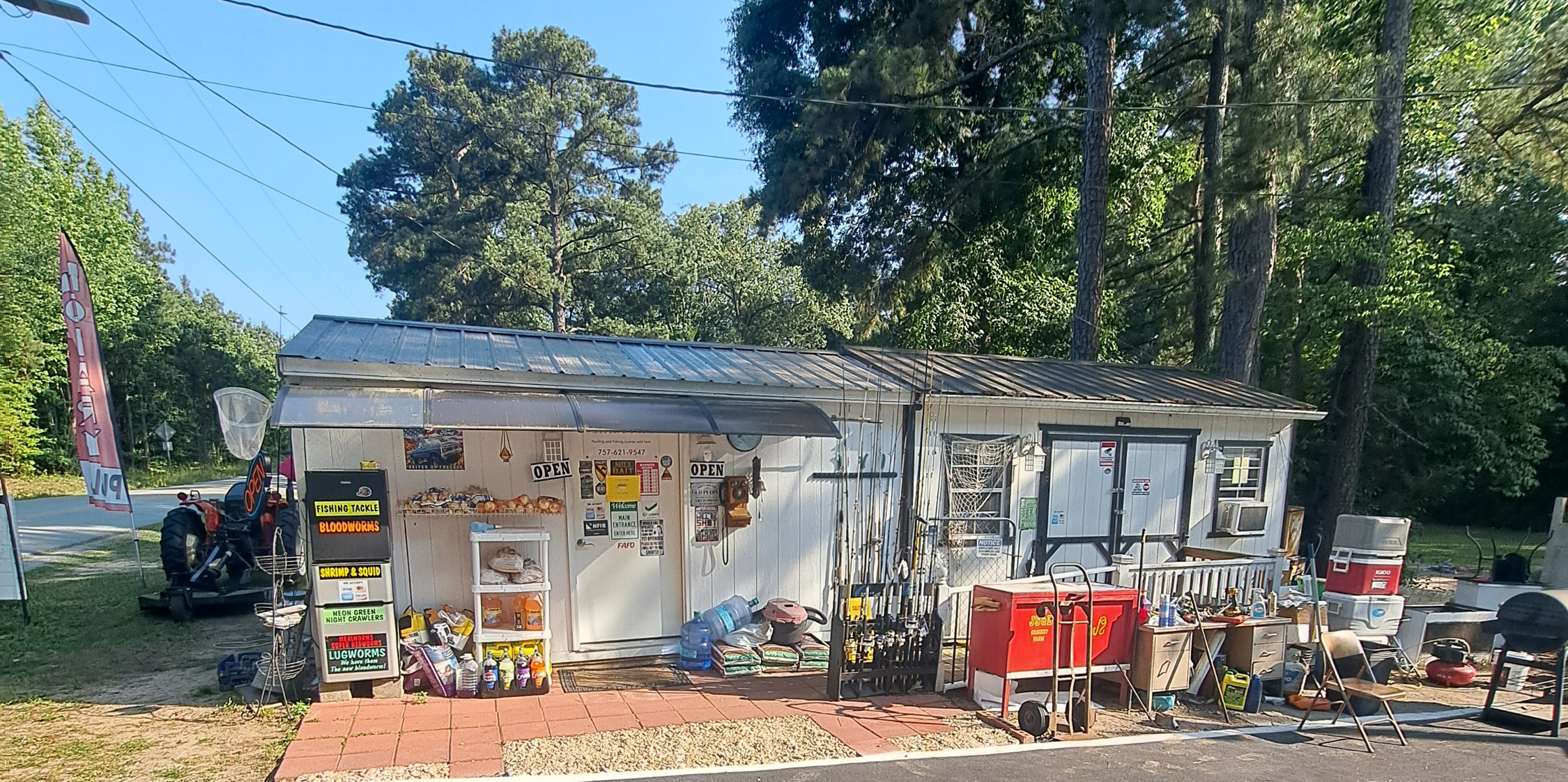Nate's Bait & Market gallery photo 4